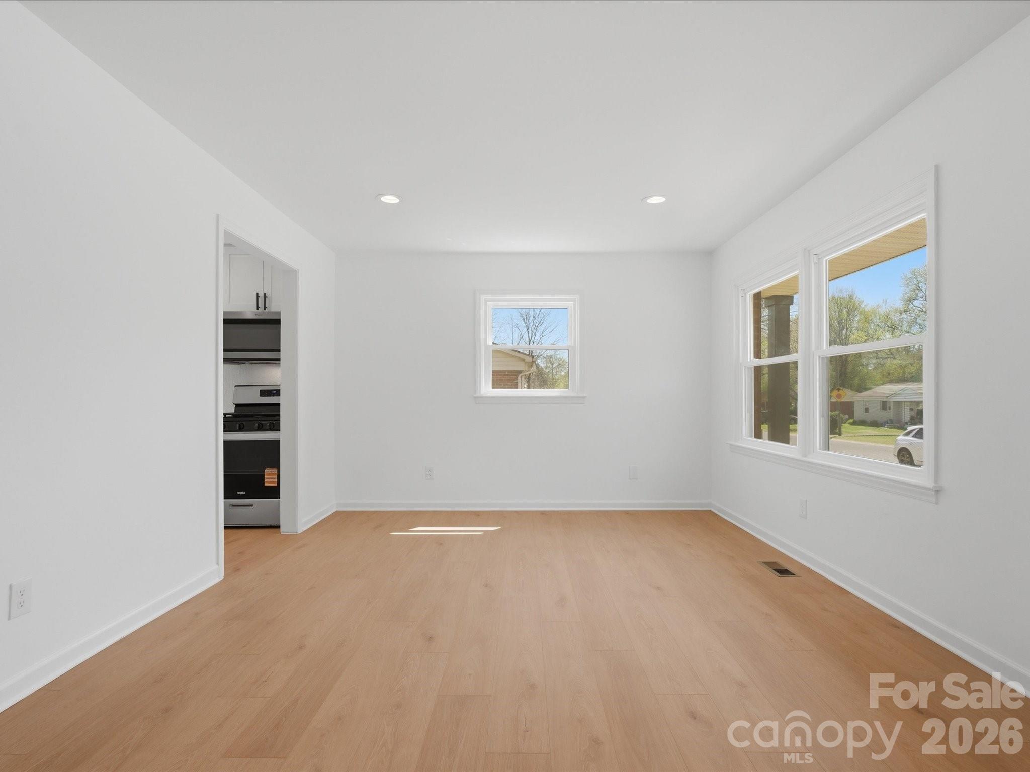 4946 Morgan Street Charlotte NC 28208