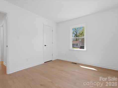 4946 Morgan Street Charlotte NC 28208