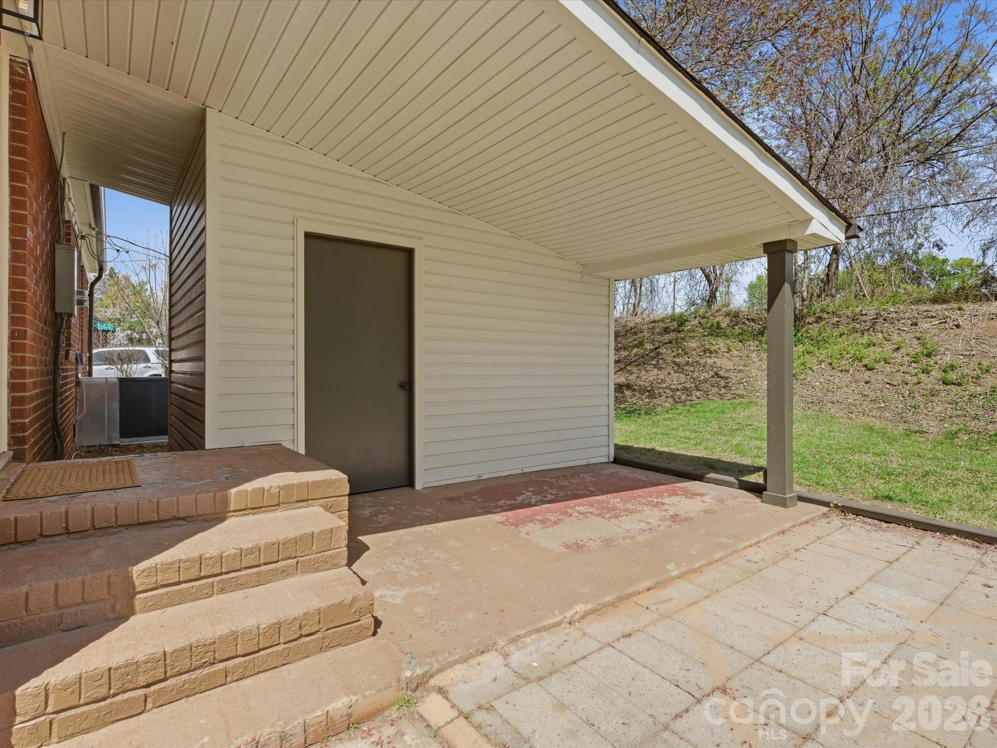 4946 Morgan Street Charlotte NC 28208