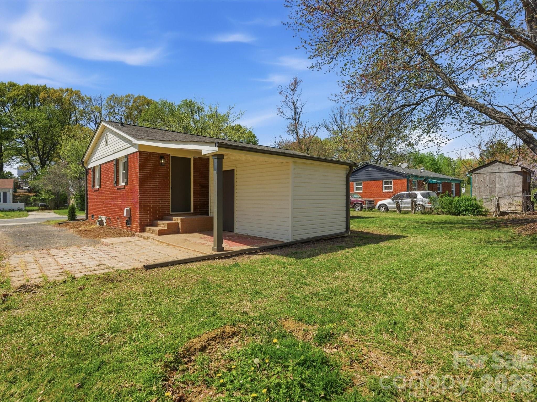 4946 Morgan Street Charlotte NC 28208