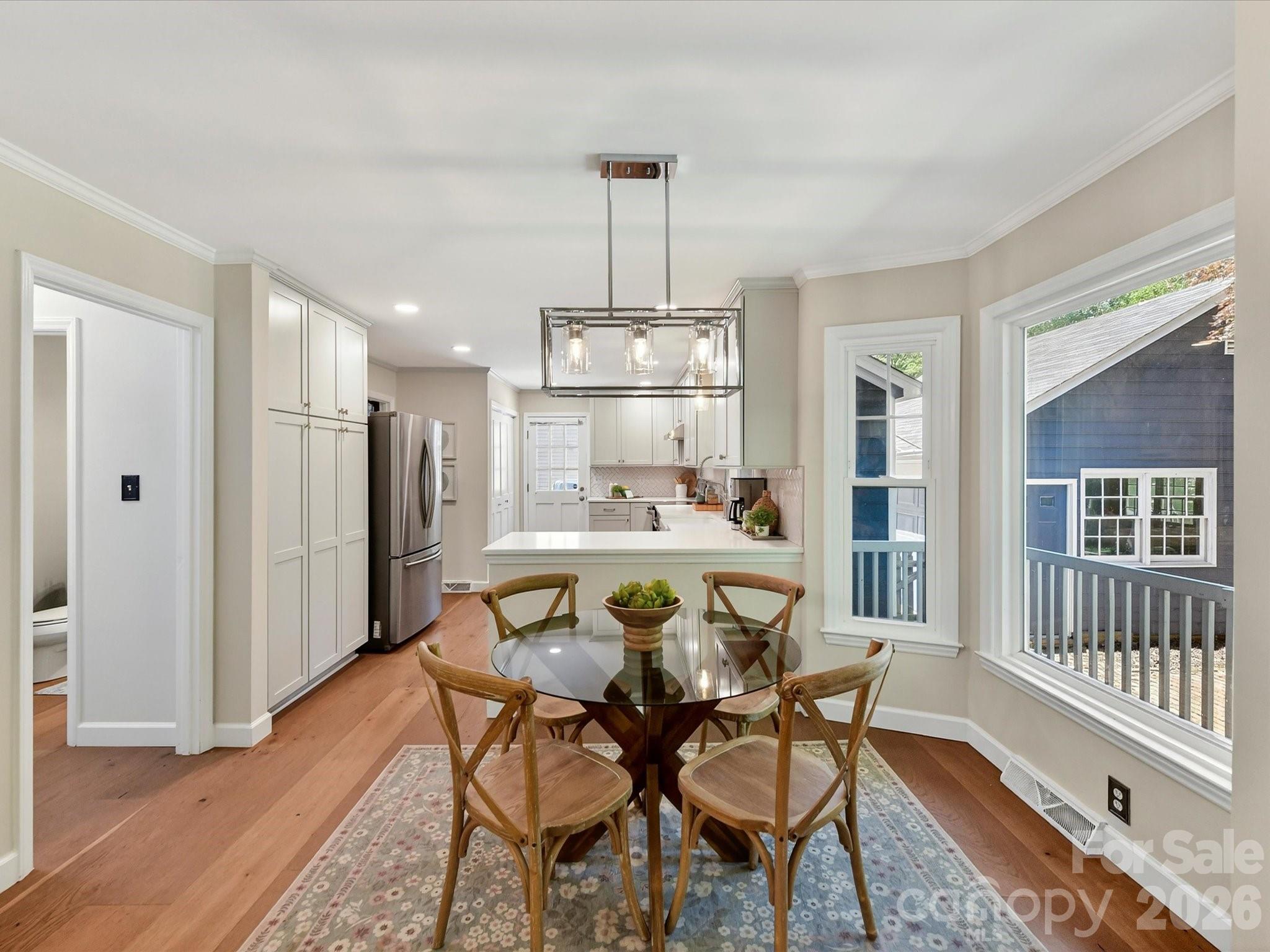 4308 Meadowridge Drive Charlotte NC 28226