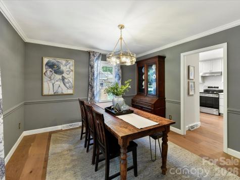 4308 Meadowridge Drive Charlotte NC 28226