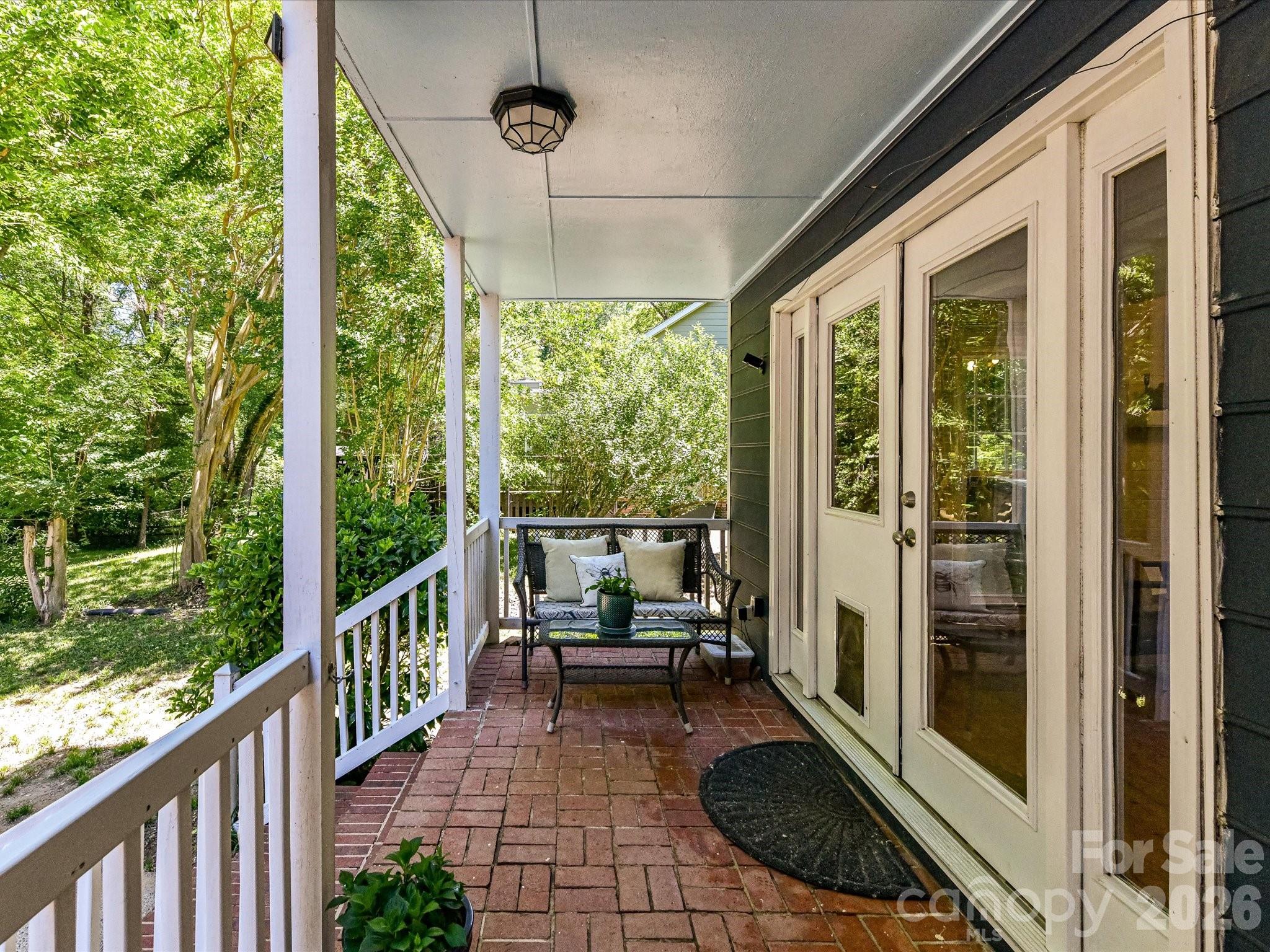 4308 Meadowridge Drive Charlotte NC 28226