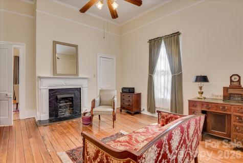 501 Buncombe Street Edgefield SC 29824