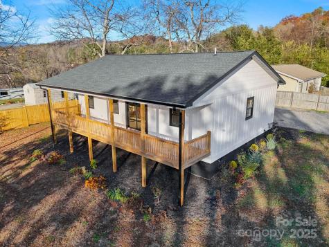 90 Park Street Bryson City NC 28713