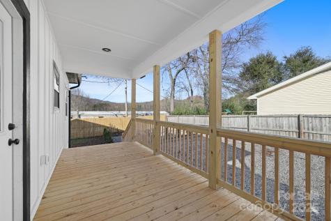 90 Park Street Bryson City NC 28713