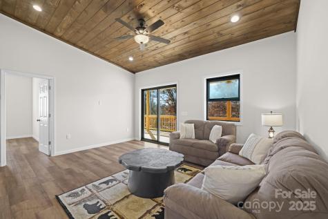 90 Park Street Bryson City NC 28713