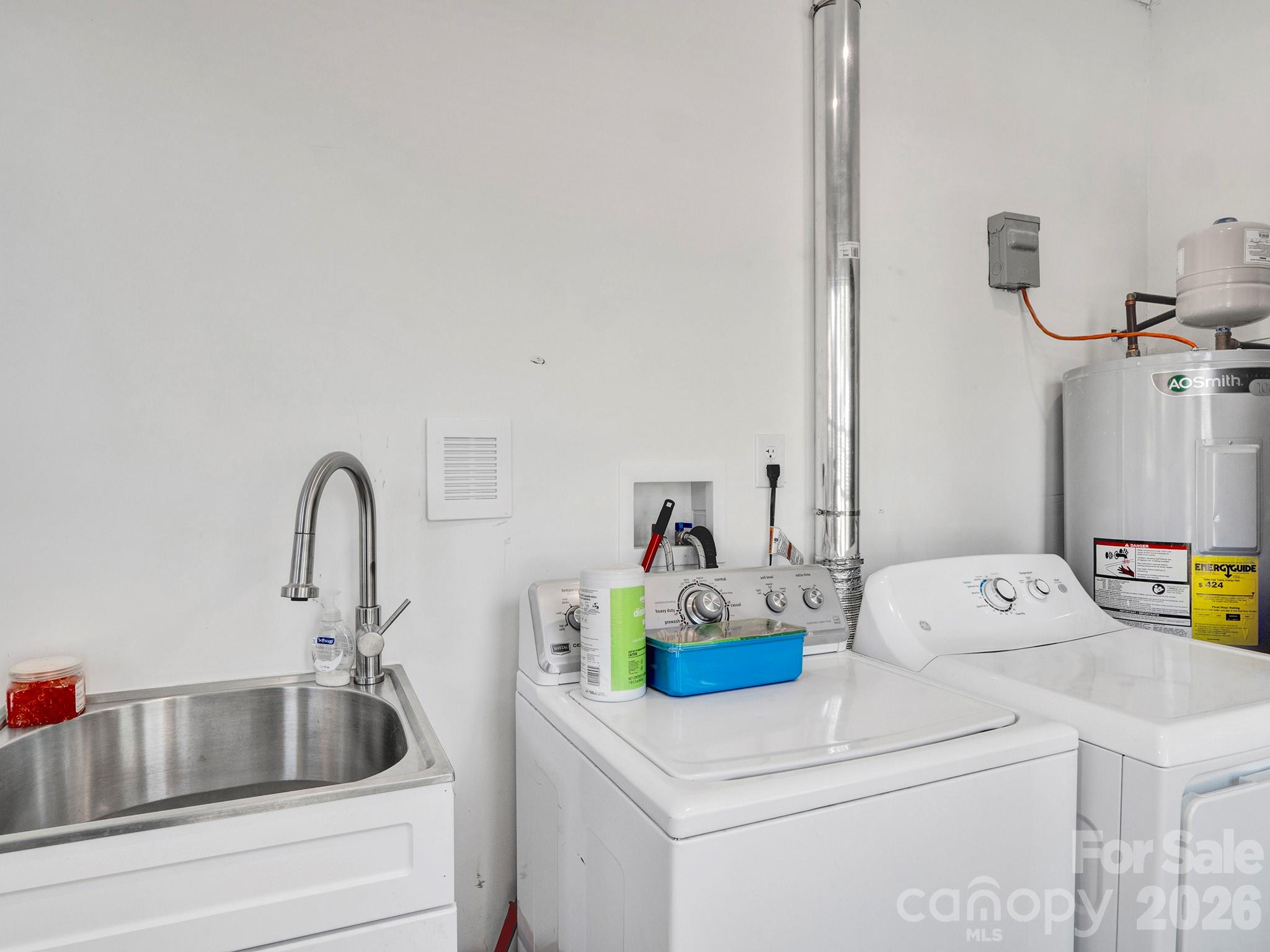 208 Hough Street Monroe NC 28112