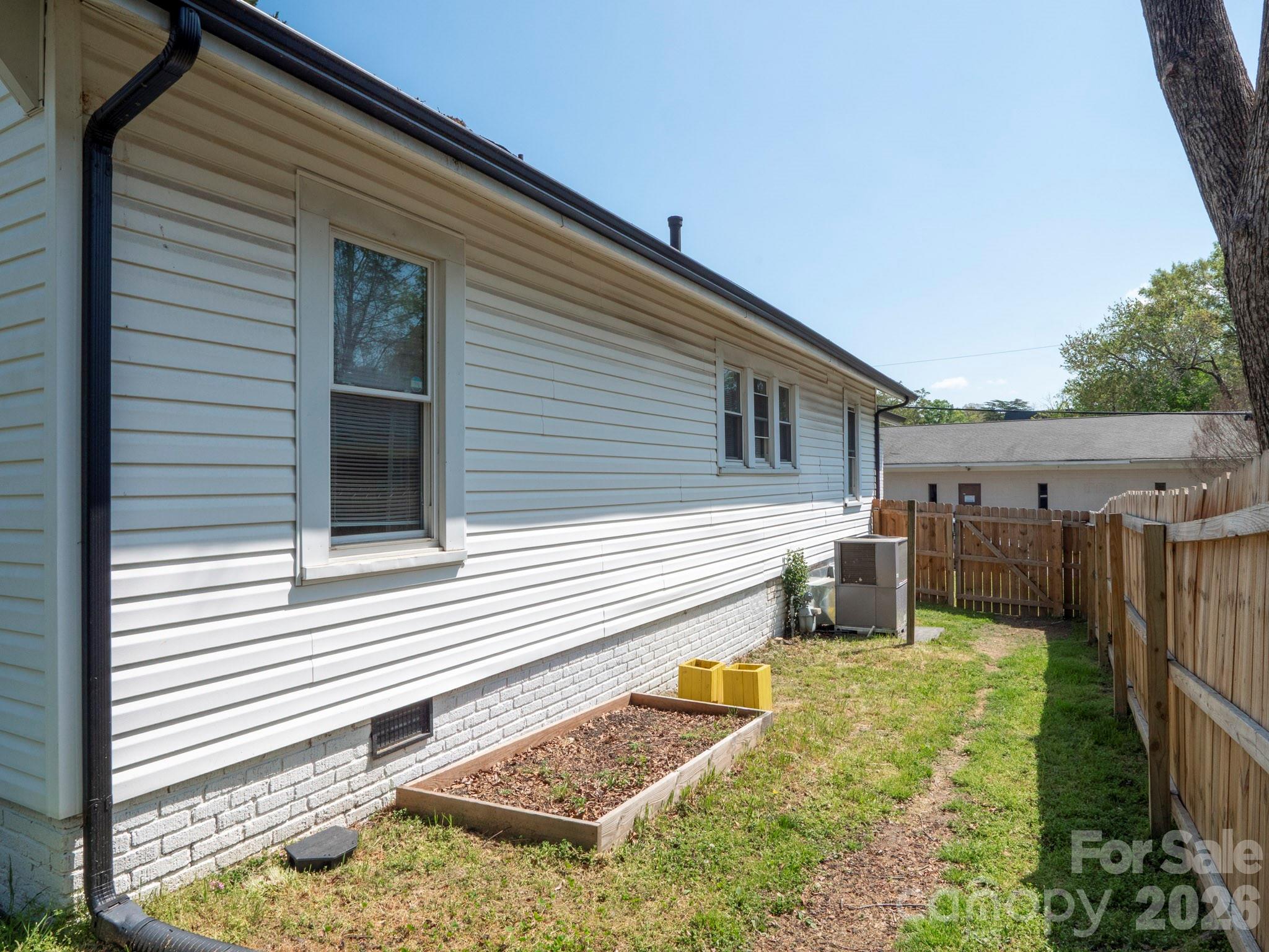 208 Hough Street Monroe NC 28112