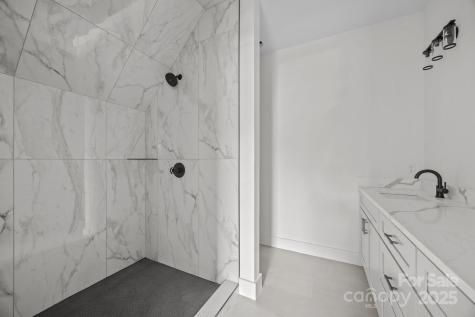 58 Pinedale Road Asheville NC 28805