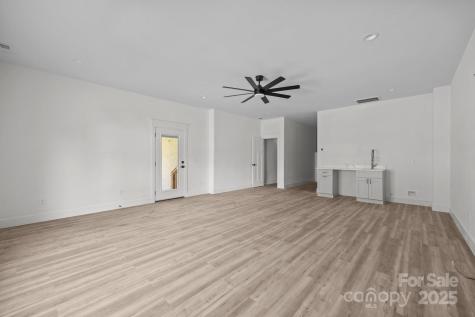 58 Pinedale Road Asheville NC 28805