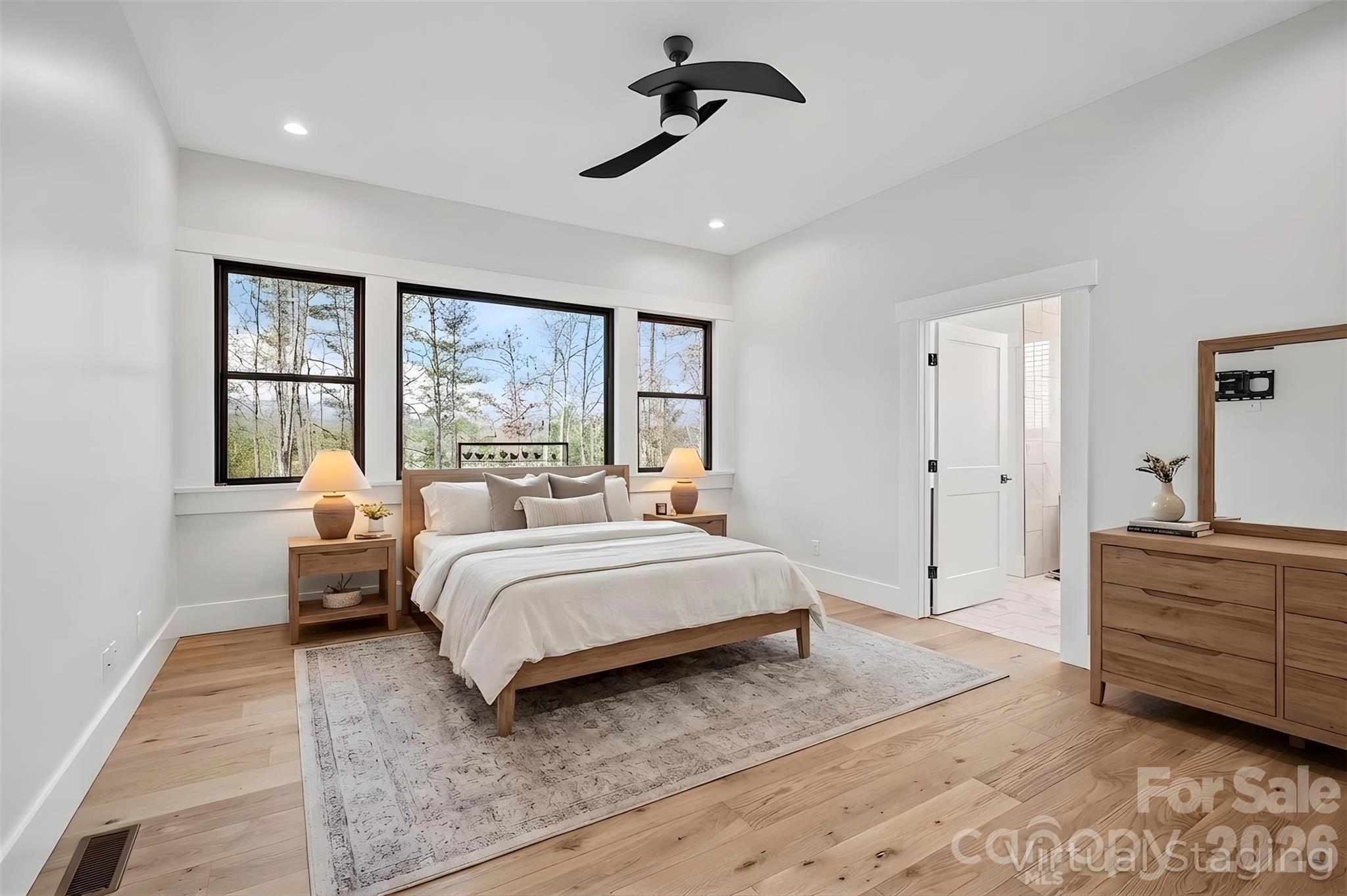 31 Grizzly Drive Leicester NC 28748