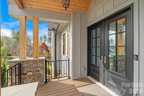 31 Grizzly Drive Leicester NC 28748