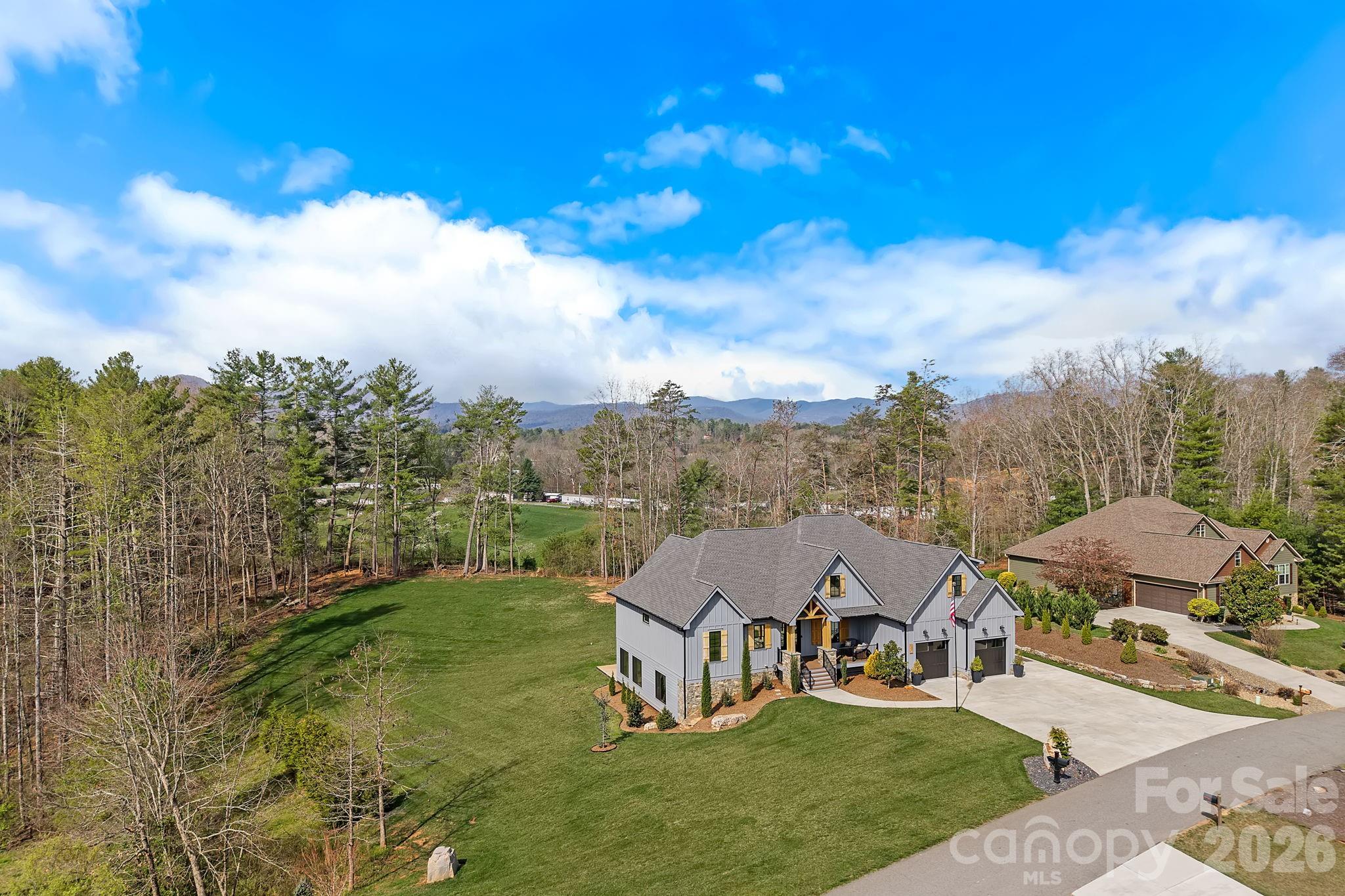 31 Grizzly Drive Leicester NC 28748