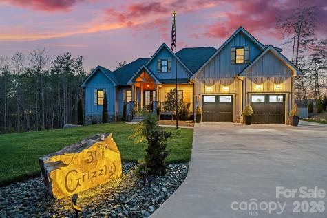 31 Grizzly Drive Leicester NC 28748