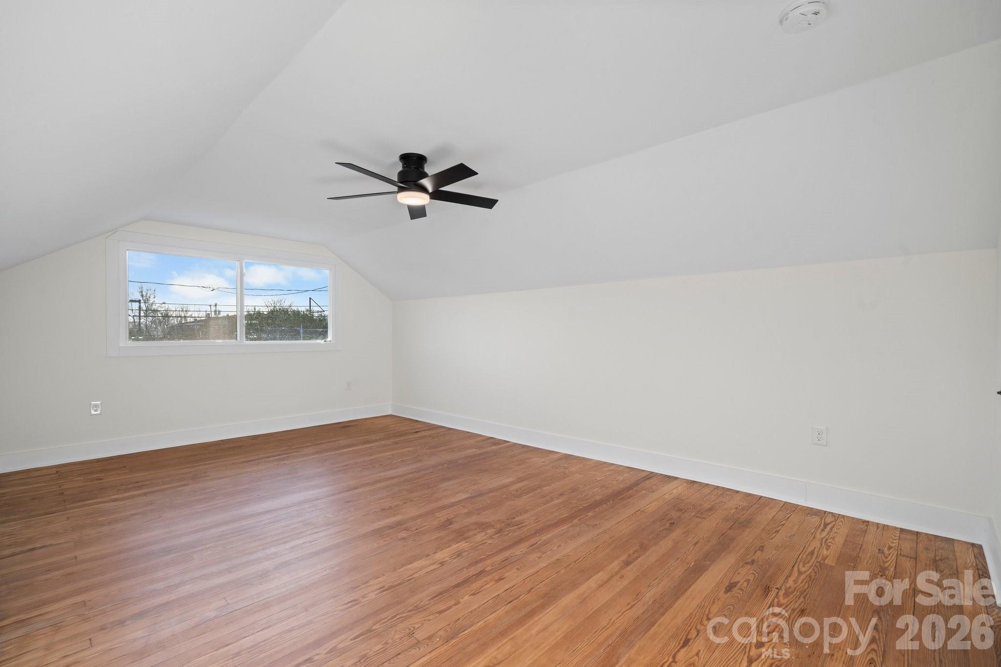49 8th Street SE Hickory NC 28602