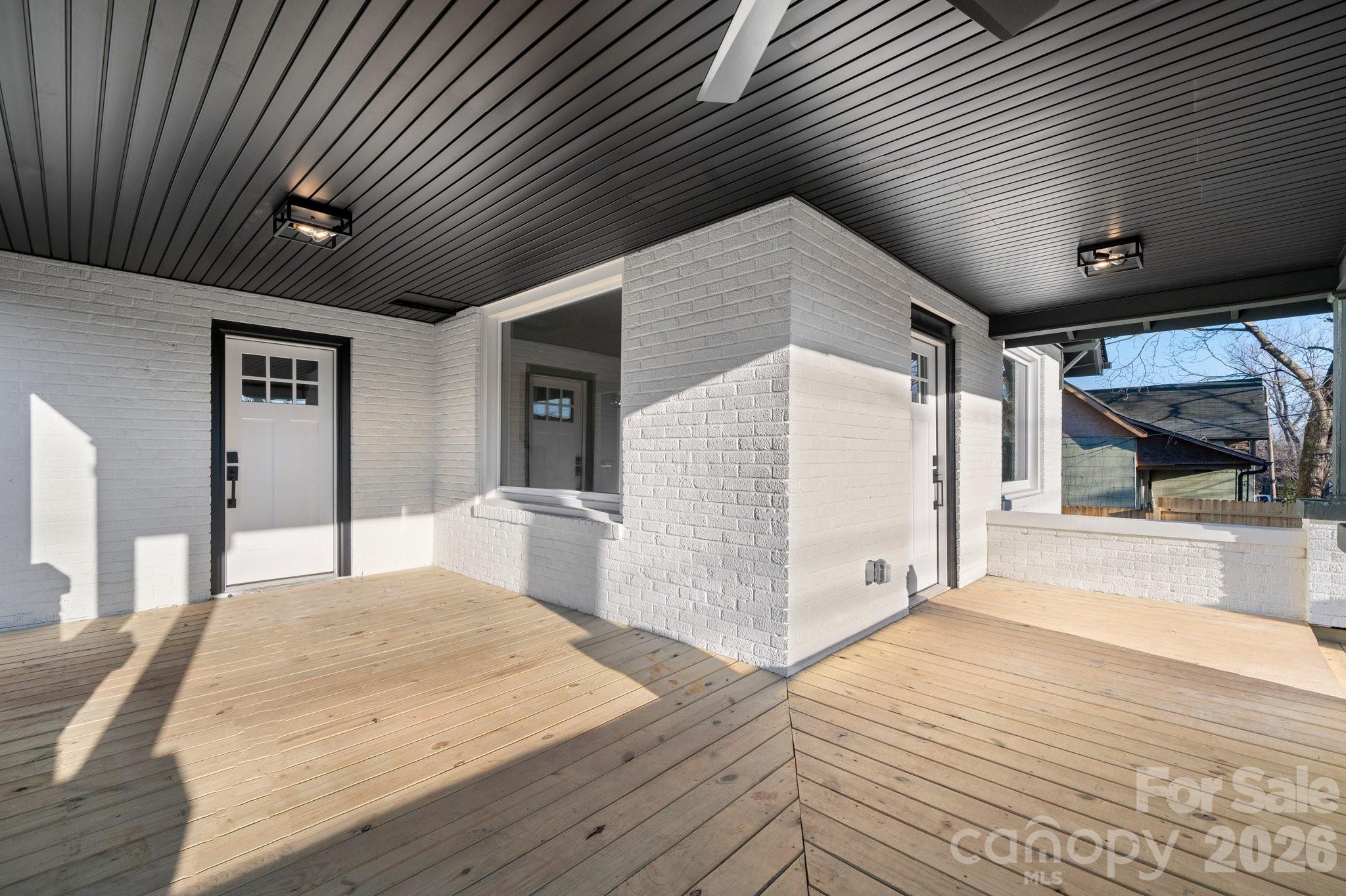 49 8th Street SE Hickory NC 28602