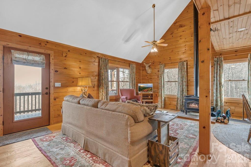461 Arrowhead Ridge Road Spruce Pine NC 28777