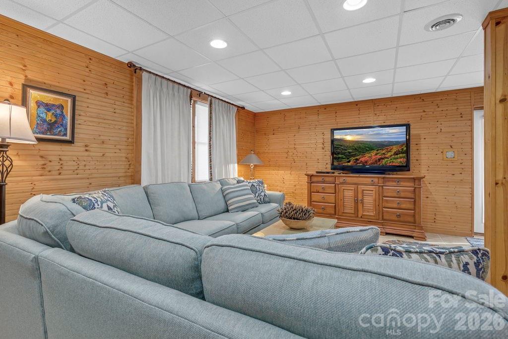 461 Arrowhead Ridge Road Spruce Pine NC 28777