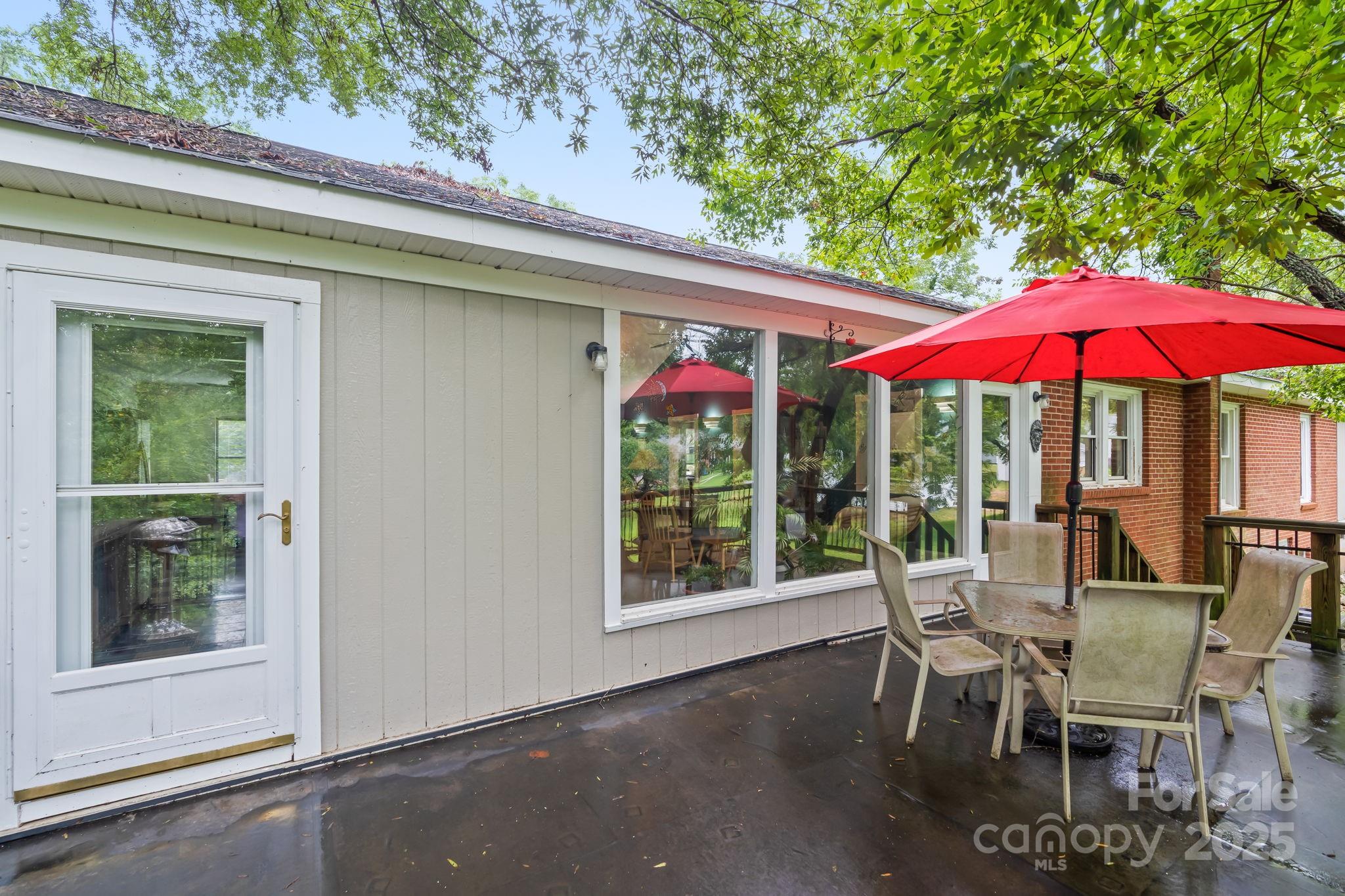 156 Brooks Street Troutman NC 28166