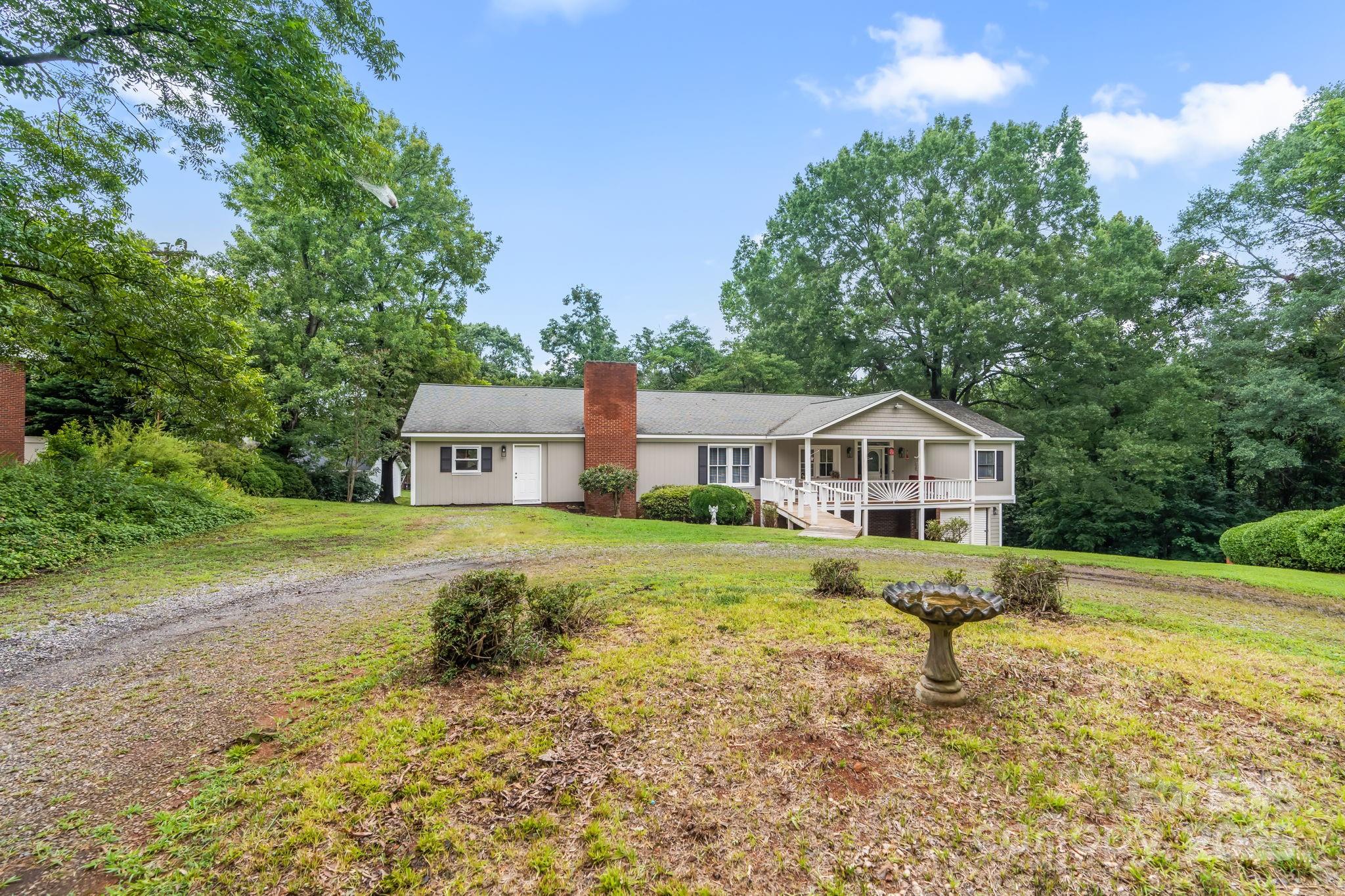 156 Brooks Street Troutman NC 28166