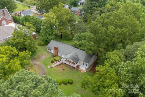 156 Brooks Street Troutman NC 28166