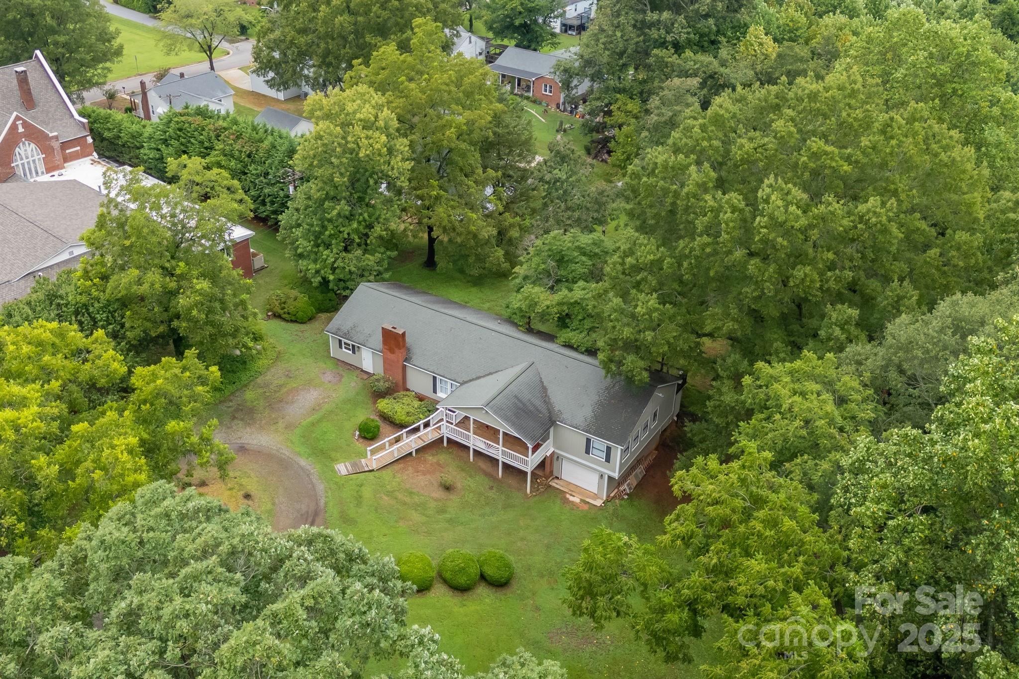 156 Brooks Street Troutman NC 28166