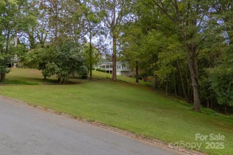 156 Brooks Street Troutman NC 28166