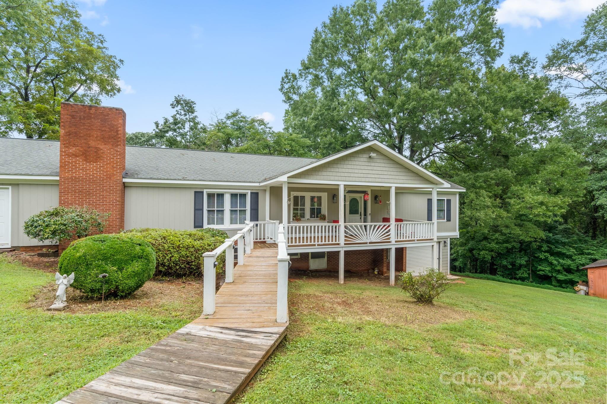 156 Brooks Street Troutman NC 28166