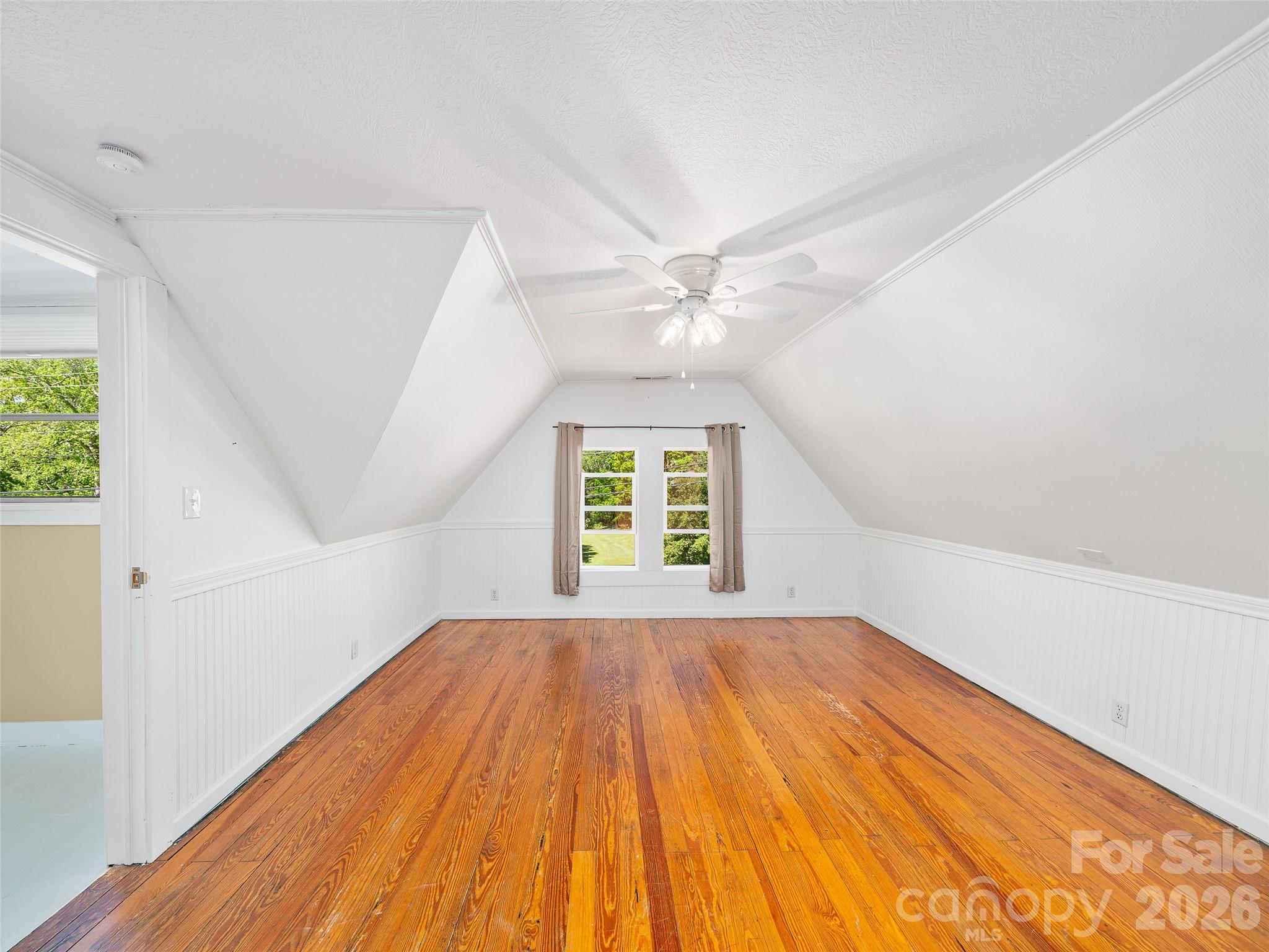118 Robertson Street Burnsville NC 28714