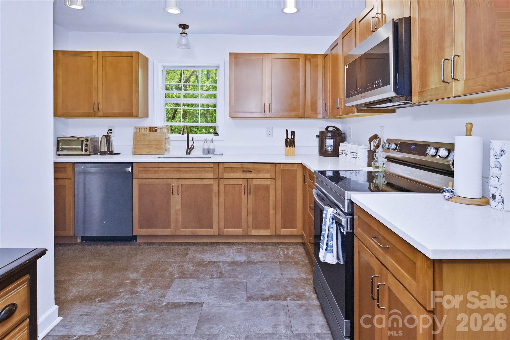 115 Field Sparrow Lane Hendersonville NC 28792