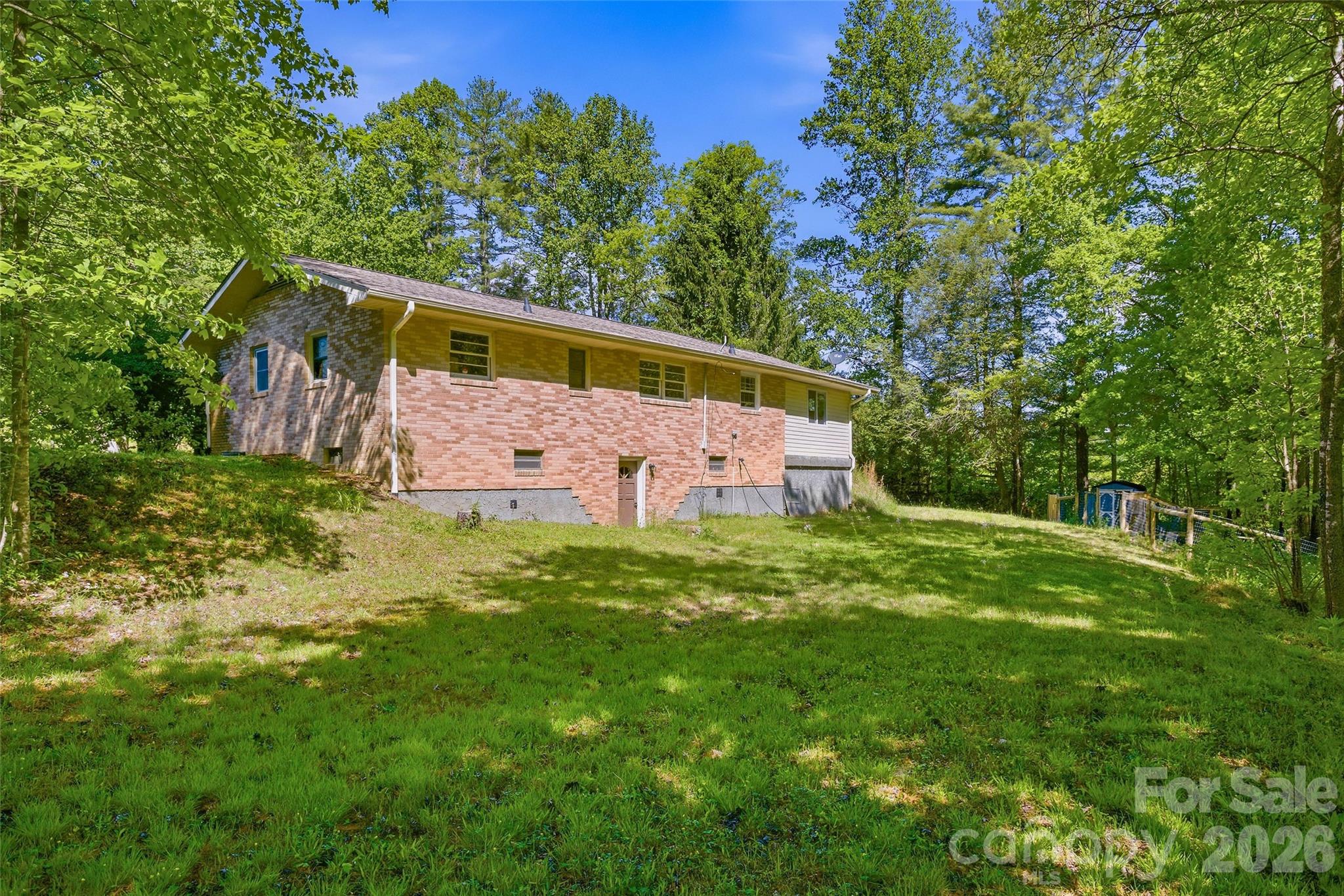 115 Field Sparrow Lane Hendersonville NC 28792