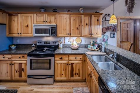 167 Rhododendron Drive Beech Mountain NC 28604