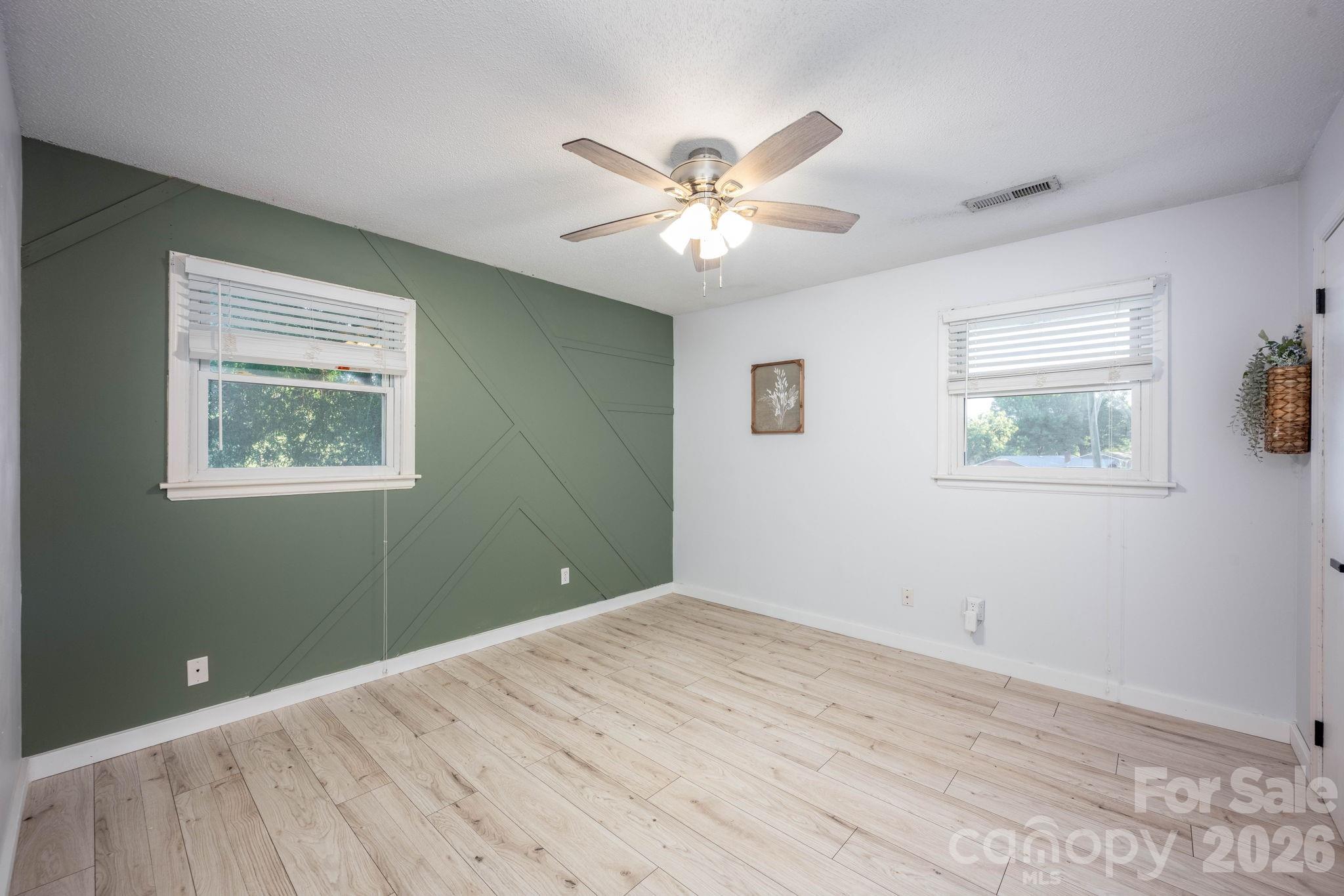 827 Brookwood Drive Mooresville NC 28115