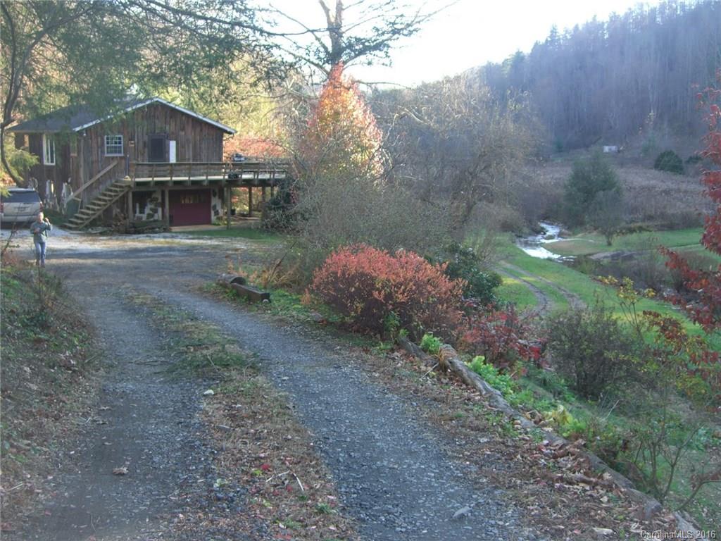 174 Patrick Phillips Road Bakersville NC 28705