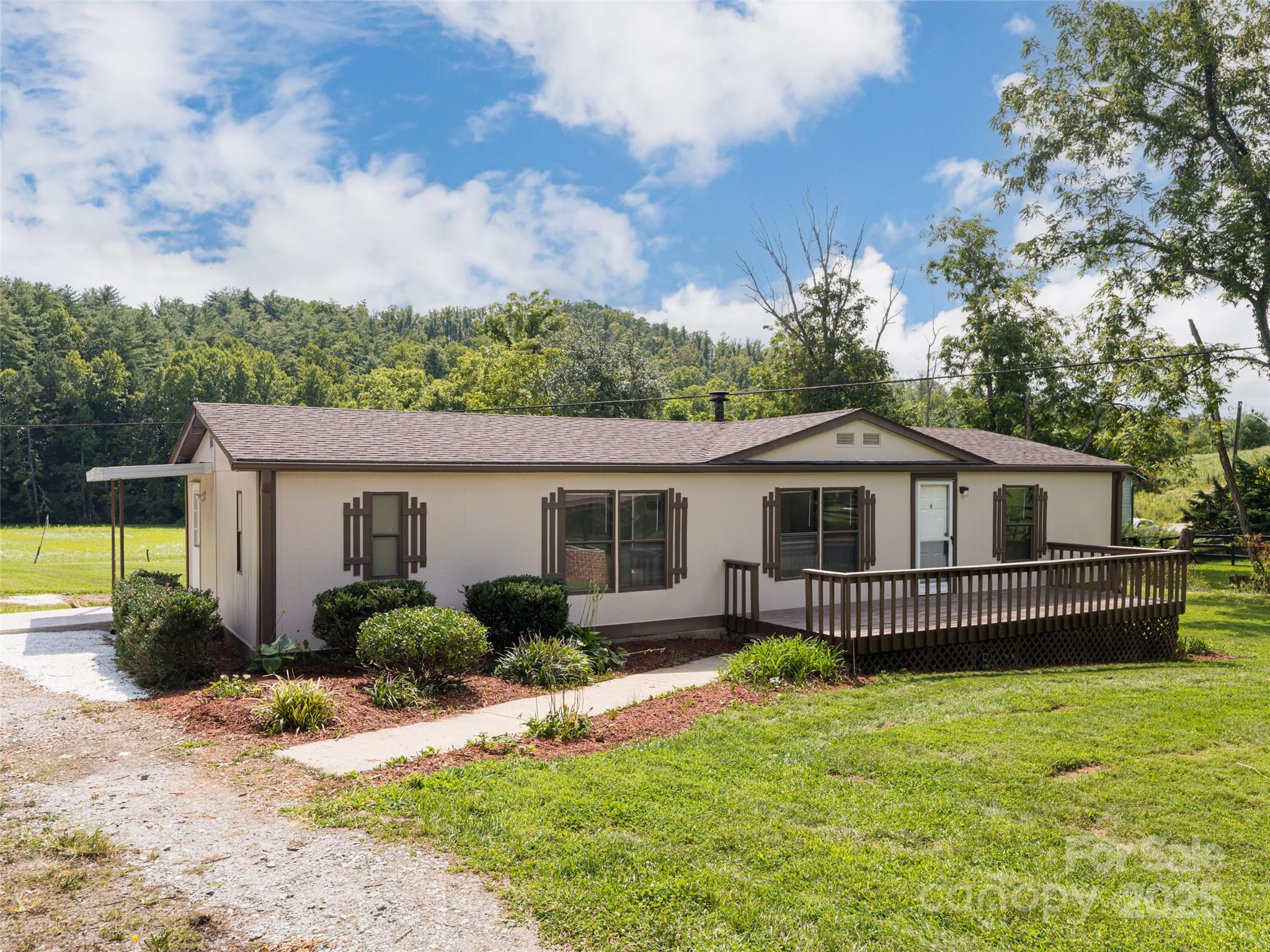320 Bethany Church Road Fairview NC 28730