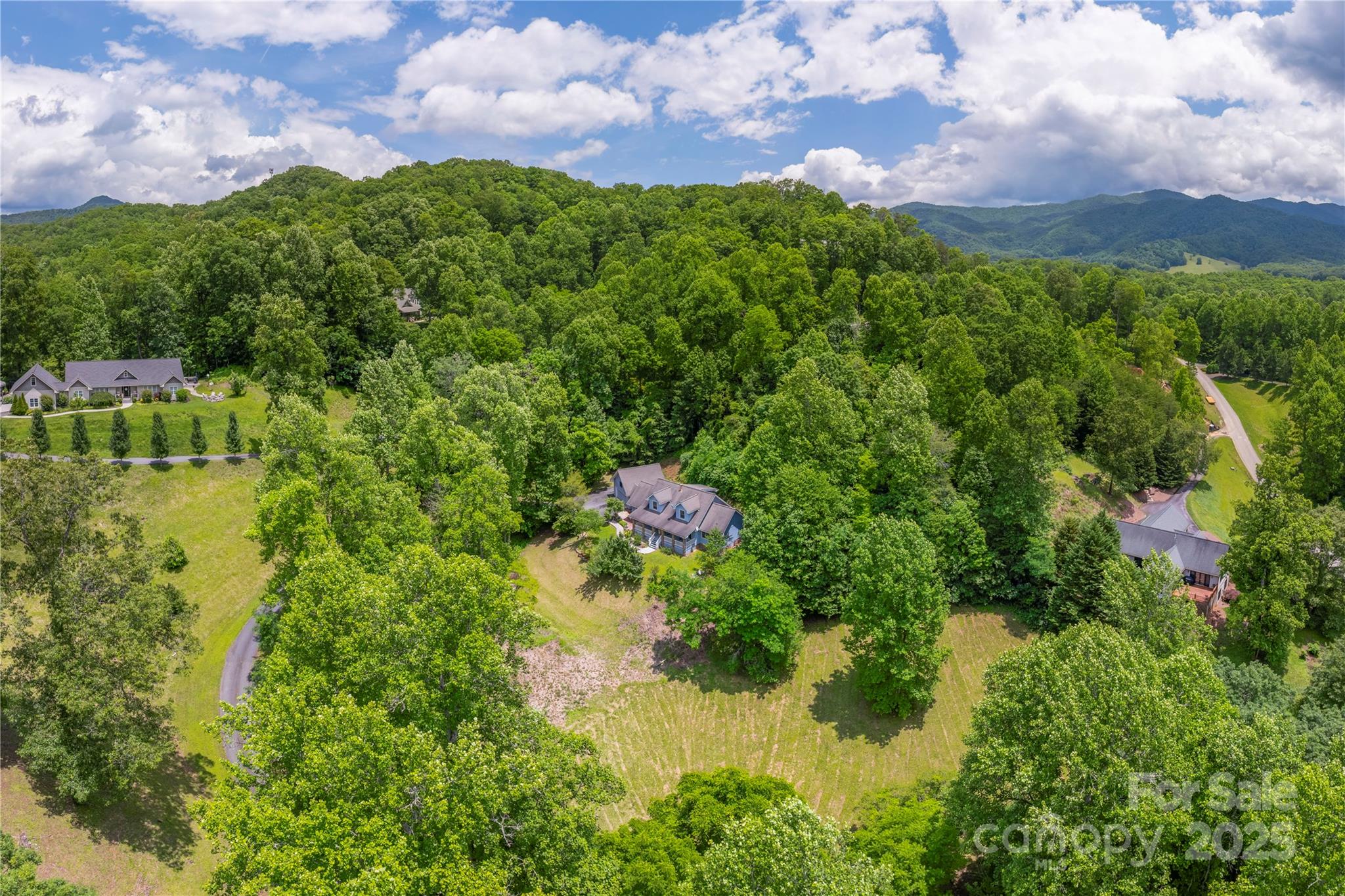 98 Choga Ridge Whittier NC 28789