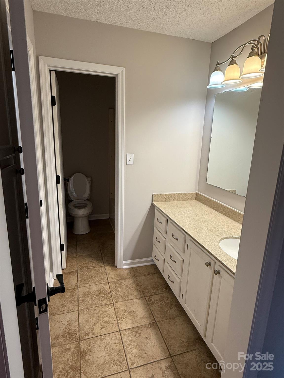 1704 Knightbridge Drive Newton NC 28658
