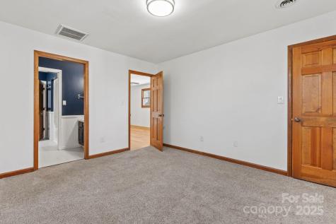 207 Cedarview Drive Asheville NC 28803