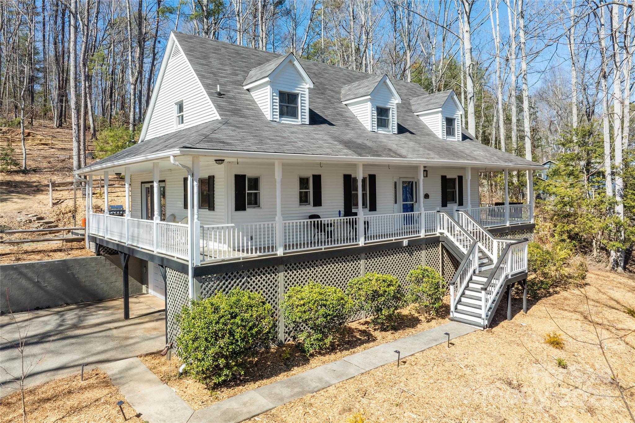 207 Cedarview Drive Asheville NC 28803