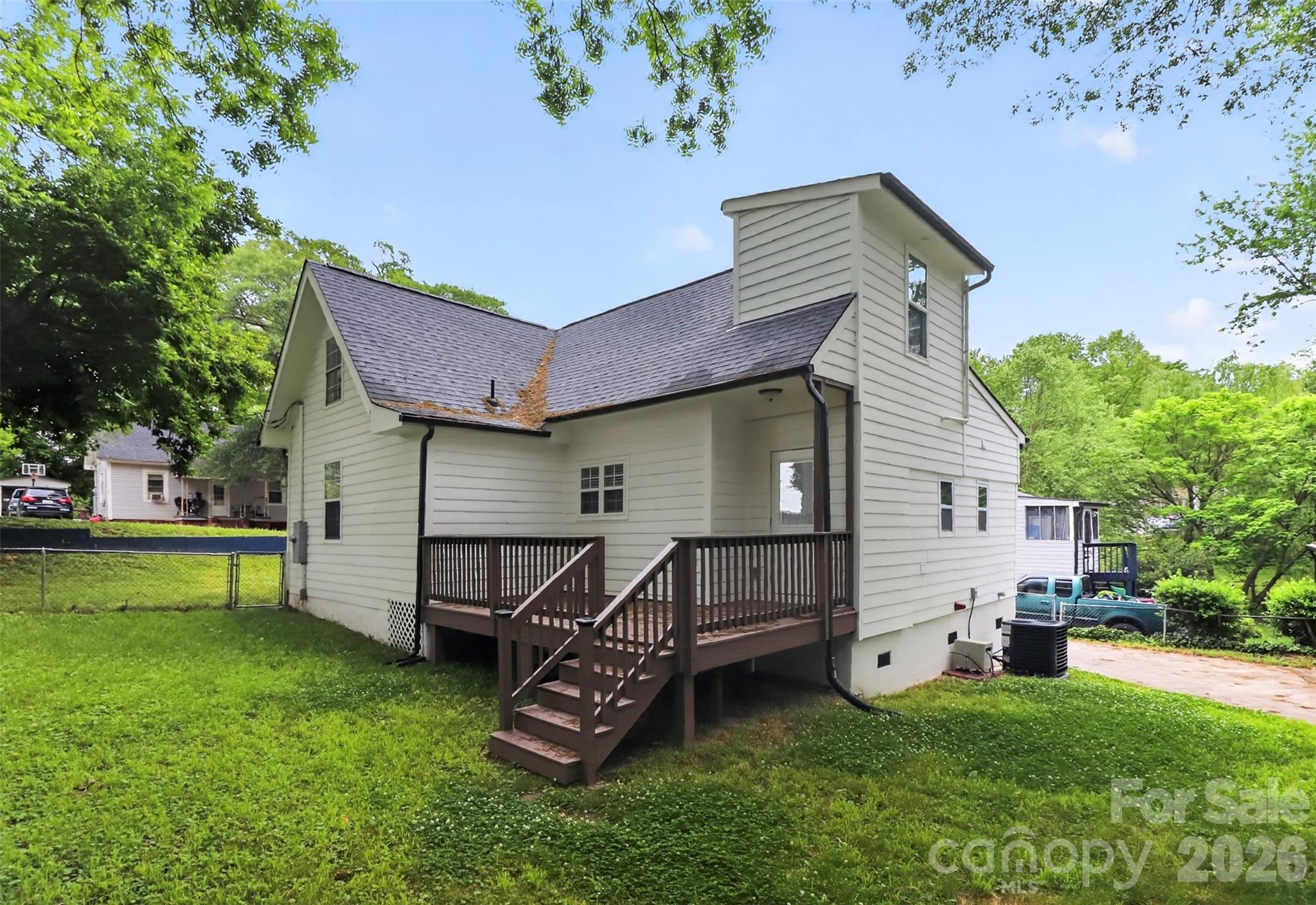 1015 W 4th Avenue Gastonia NC 28052