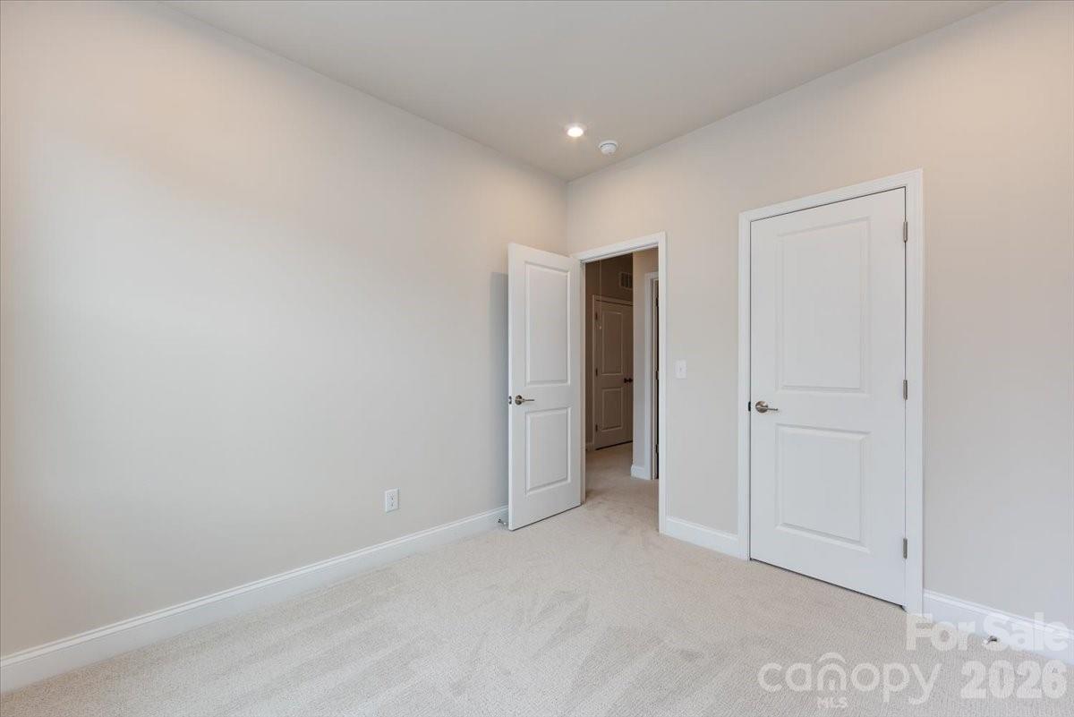 8030 Cedarsmith Court Charlotte NC 28217