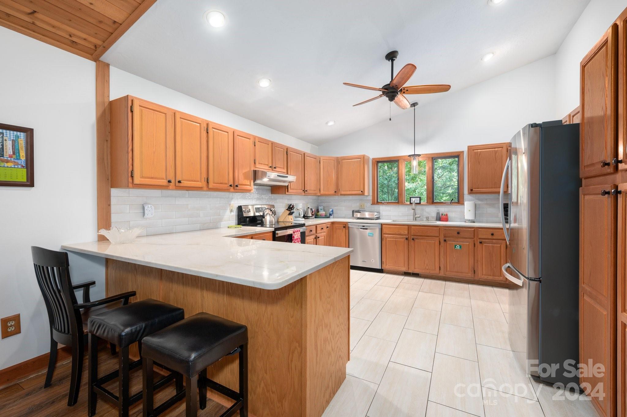 135 Woodburn Drive Swannanoa NC 28778