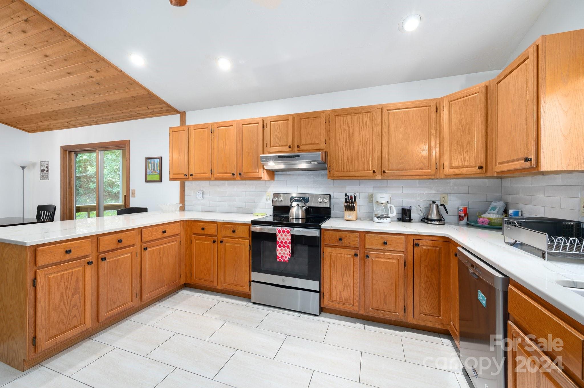 135 Woodburn Drive Swannanoa NC 28778