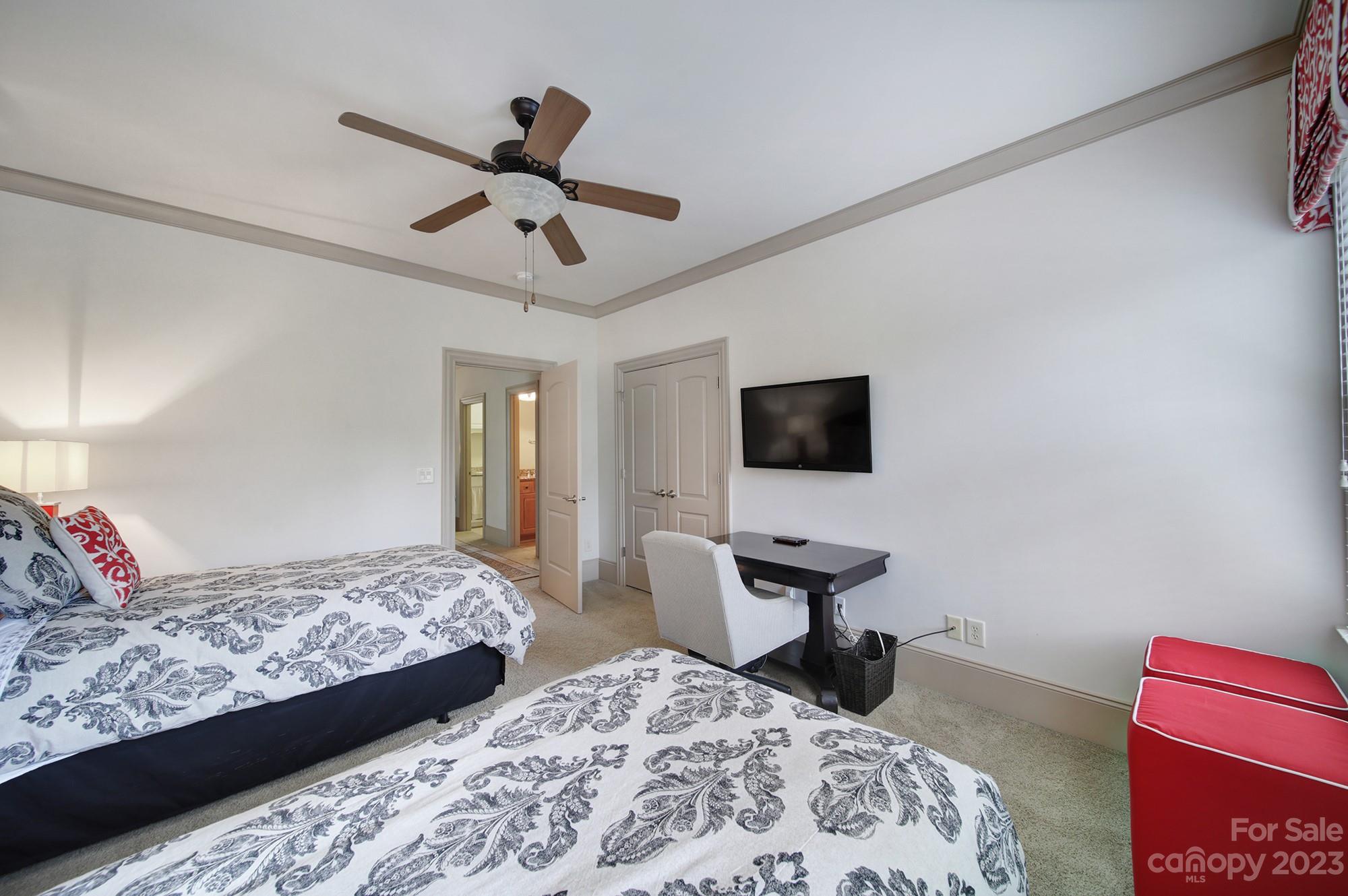 6403 Fairway Row Lane Charlotte NC 28277