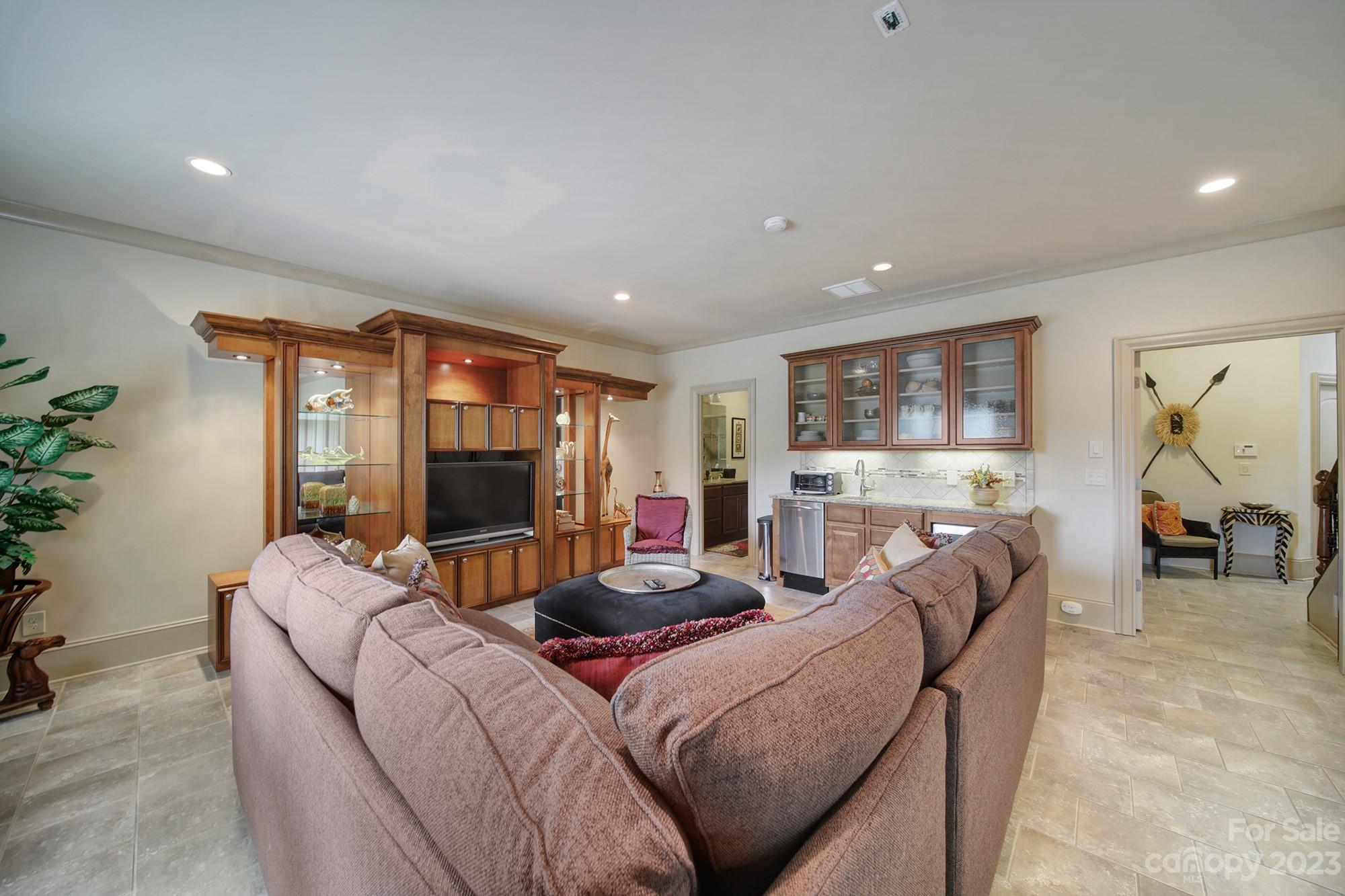 6403 Fairway Row Lane Charlotte NC 28277