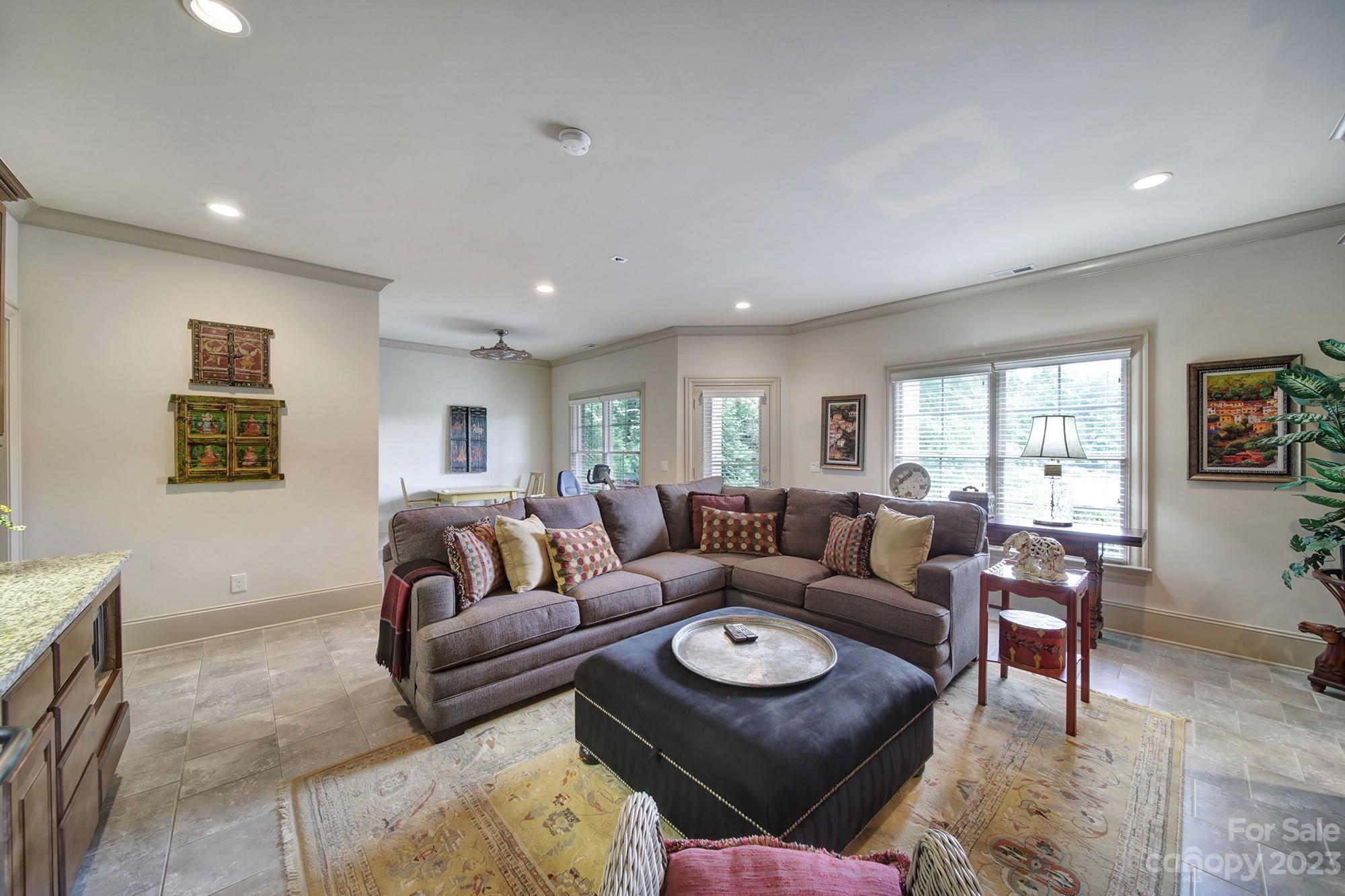 6403 Fairway Row Lane Charlotte NC 28277