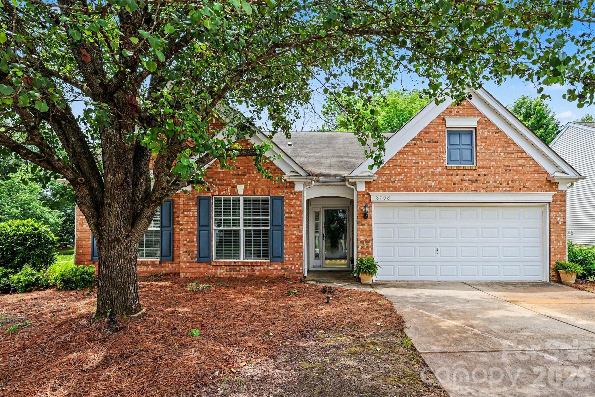 8708 Heron Glen Drive Charlotte NC 28269