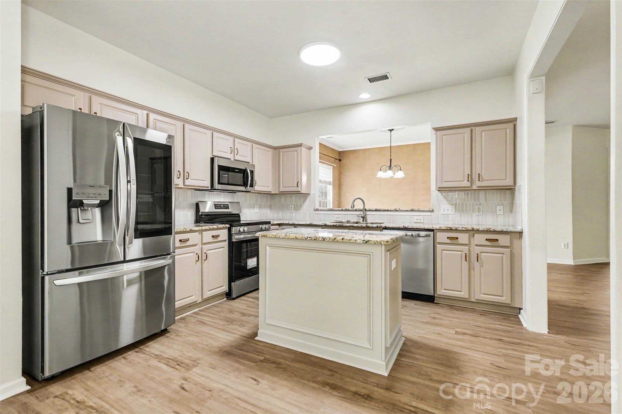 8708 Heron Glen Drive Charlotte NC 28269