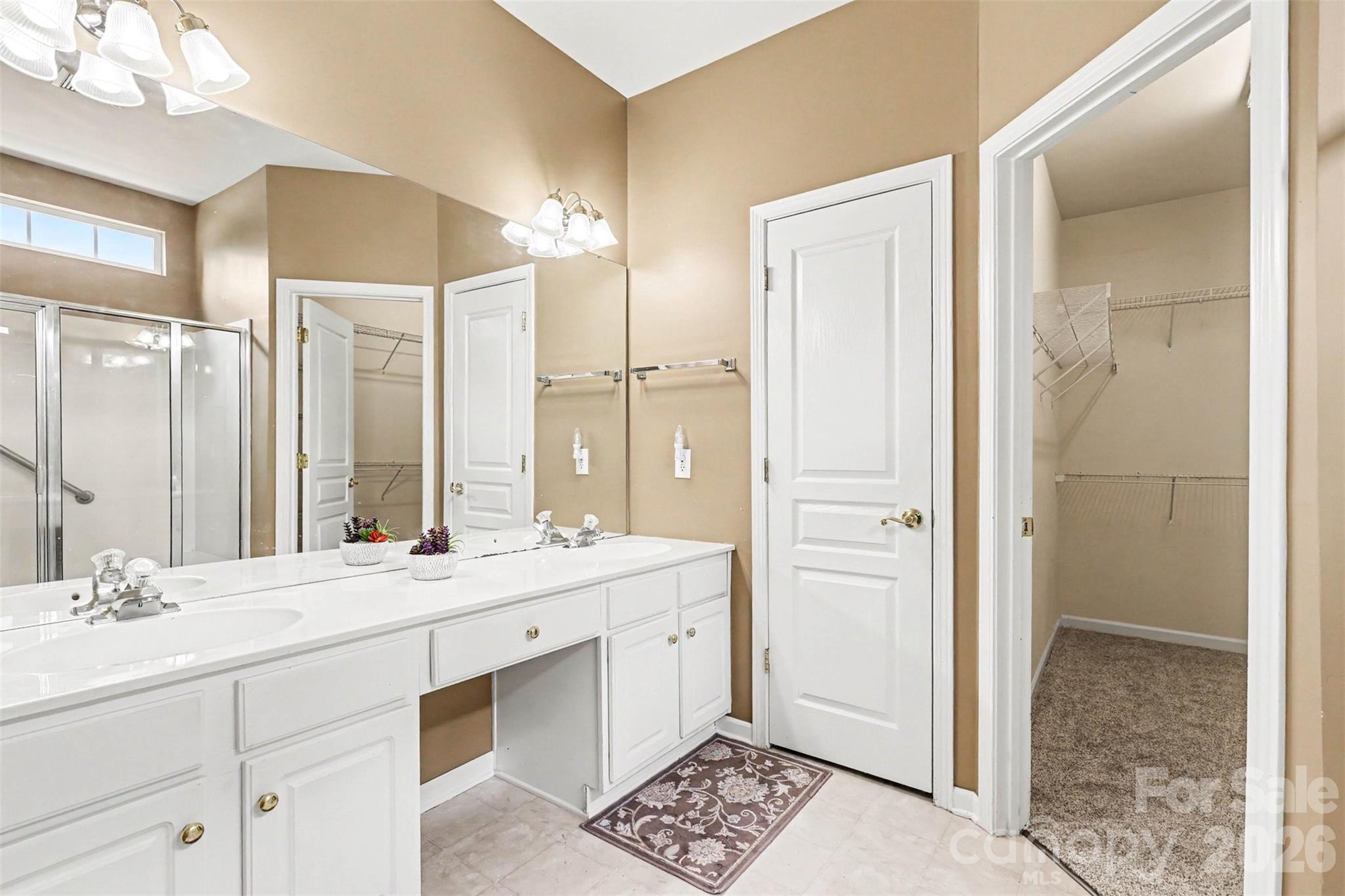 8708 Heron Glen Drive Charlotte NC 28269